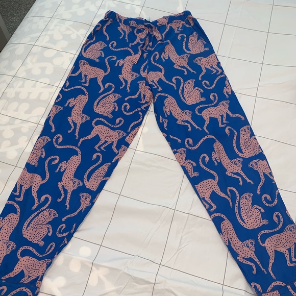 Desmond & Dempsey Long Pyjama Set Blue and Pink - S - Picture 3 of 8